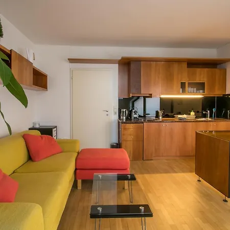 Flataid Schiessstattgasse Apartamento